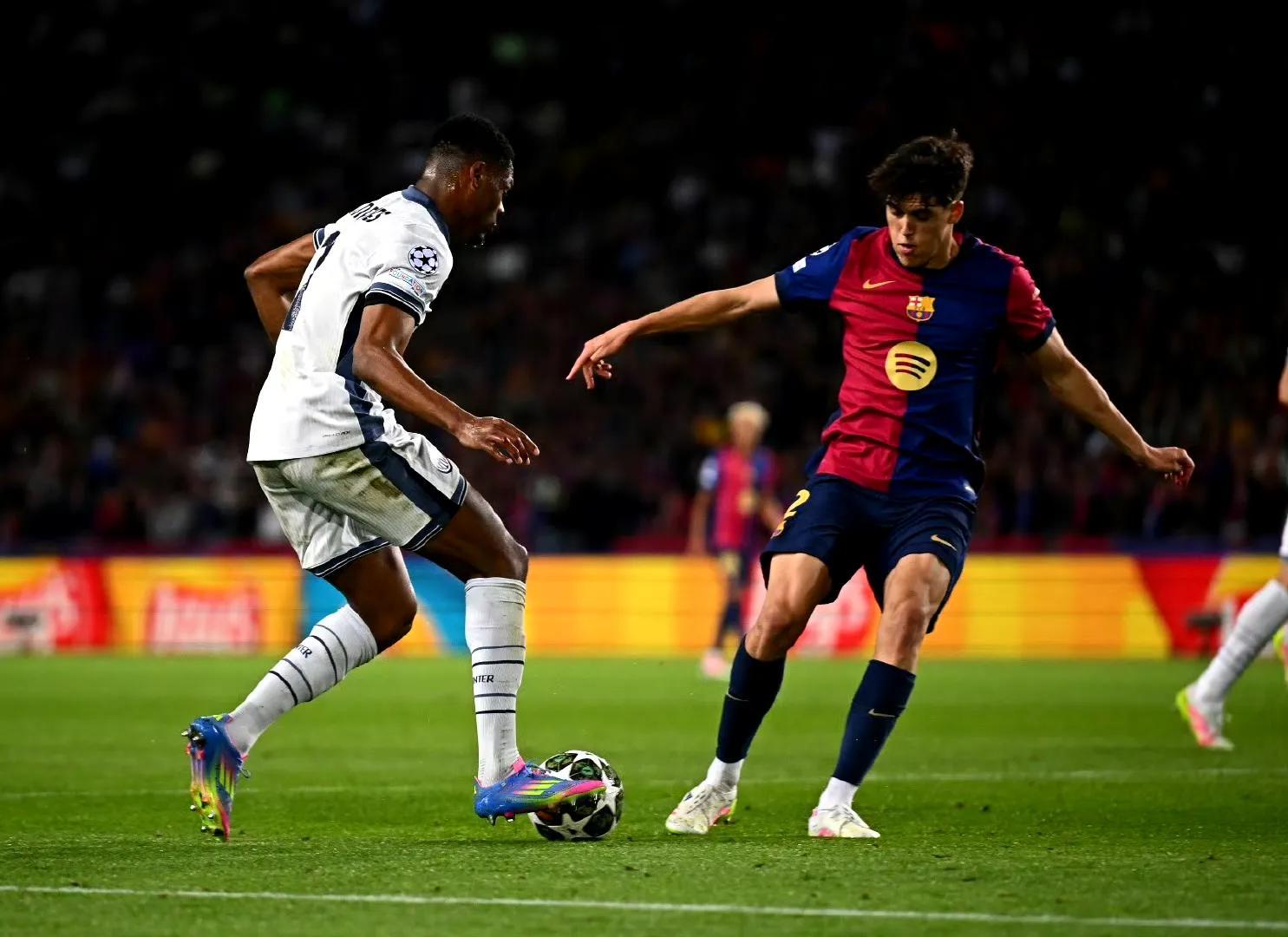 国际米兰翻盘巴黎,哈兰德点燃赛场 国际米兰翻盘巴黎,哈兰德点燃赛场