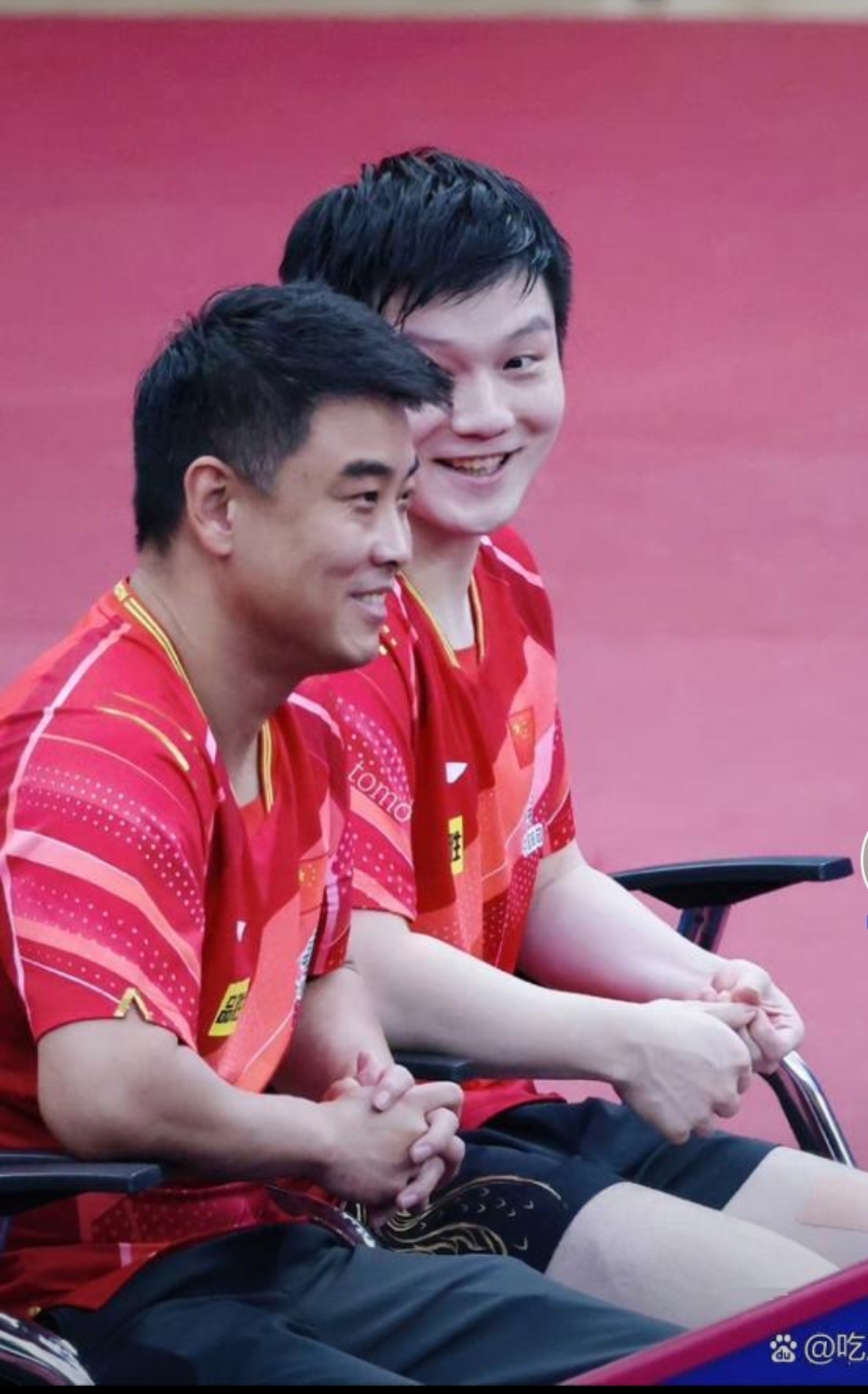 德国队鏖战中国队,王皓惊艳四座 德国队鏖战中国队,王皓惊艳四座