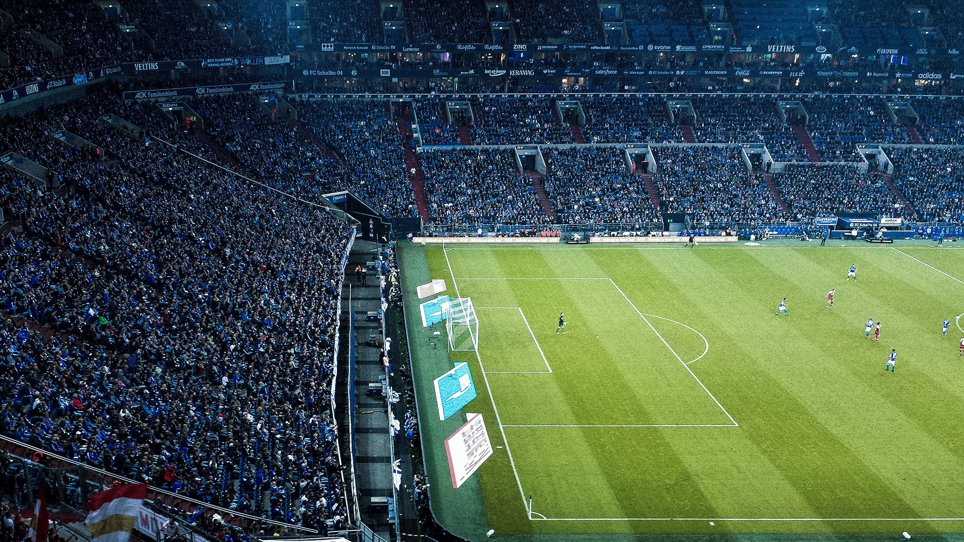 开云下载-当卡塔尔节奏遇上诺坎普心跳，加维如何在AC米兰的资本游戏中抢七封王