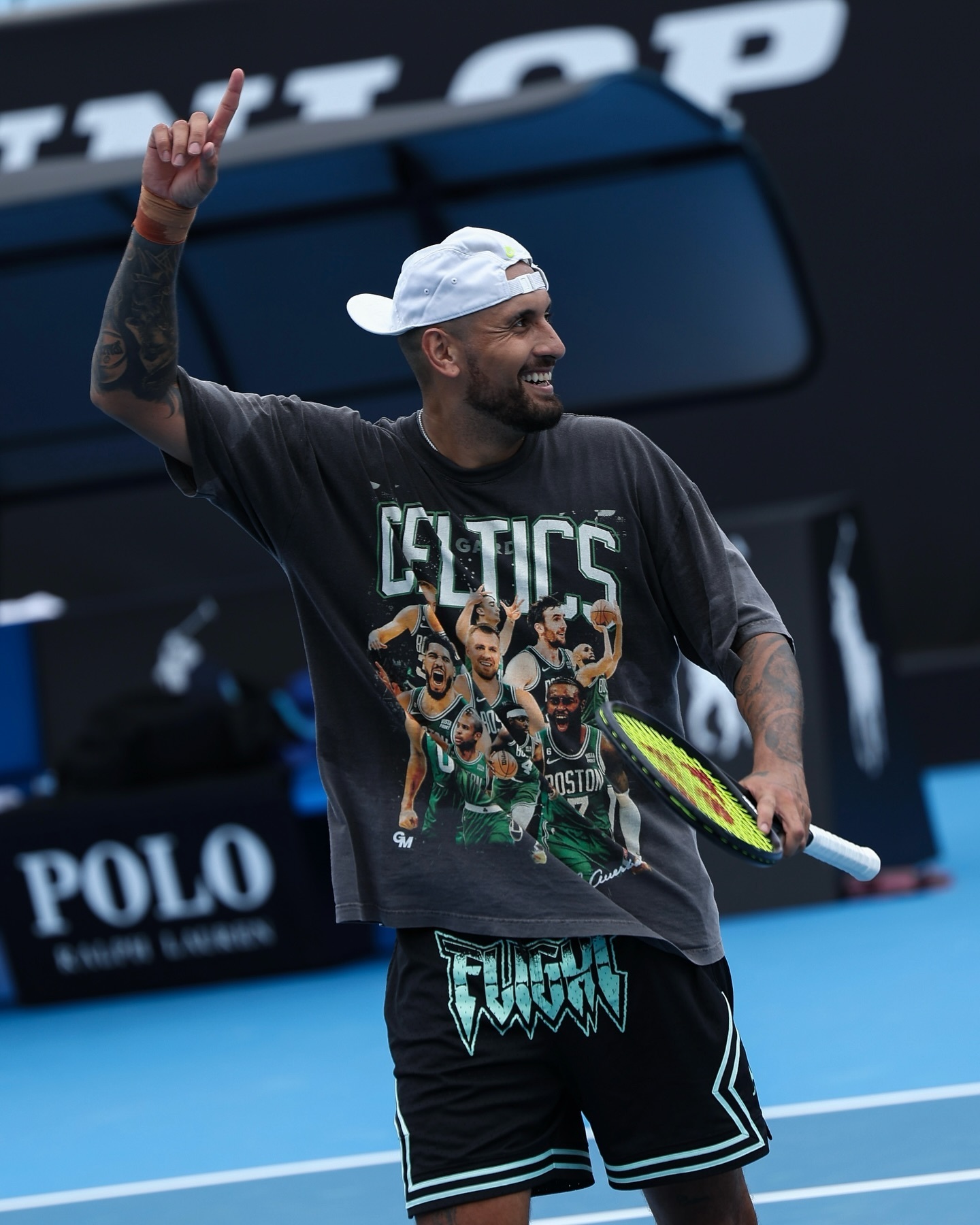 独行侠轻取凯尔特人，福克斯高光表现